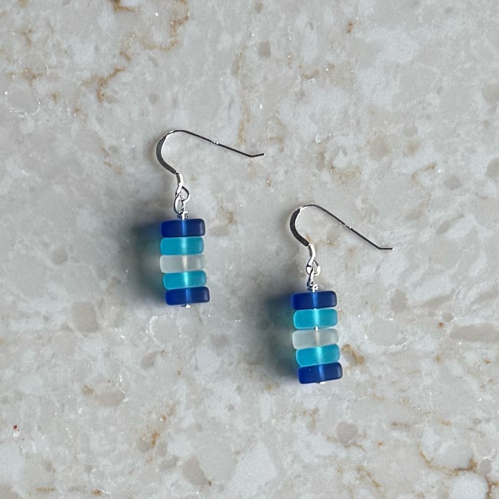 NWOT Tuckernuck Blues Seaglass Earrings